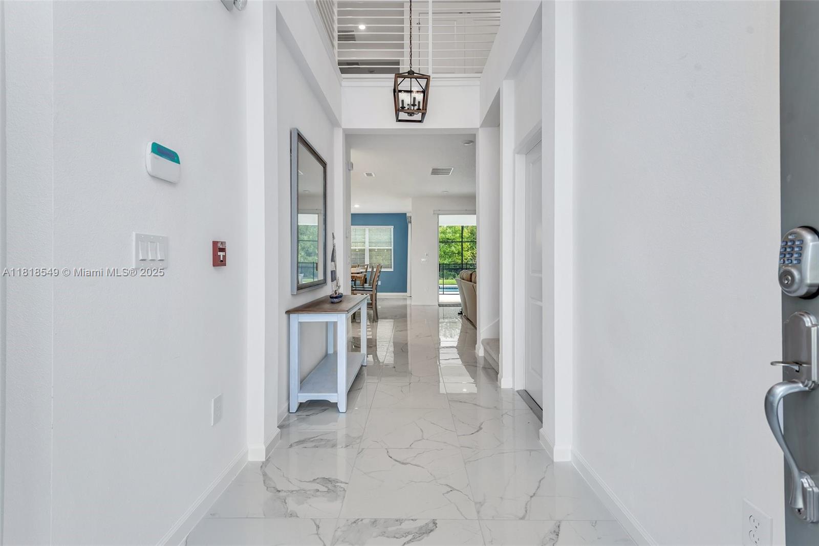 VERANDA PALMS - Residential