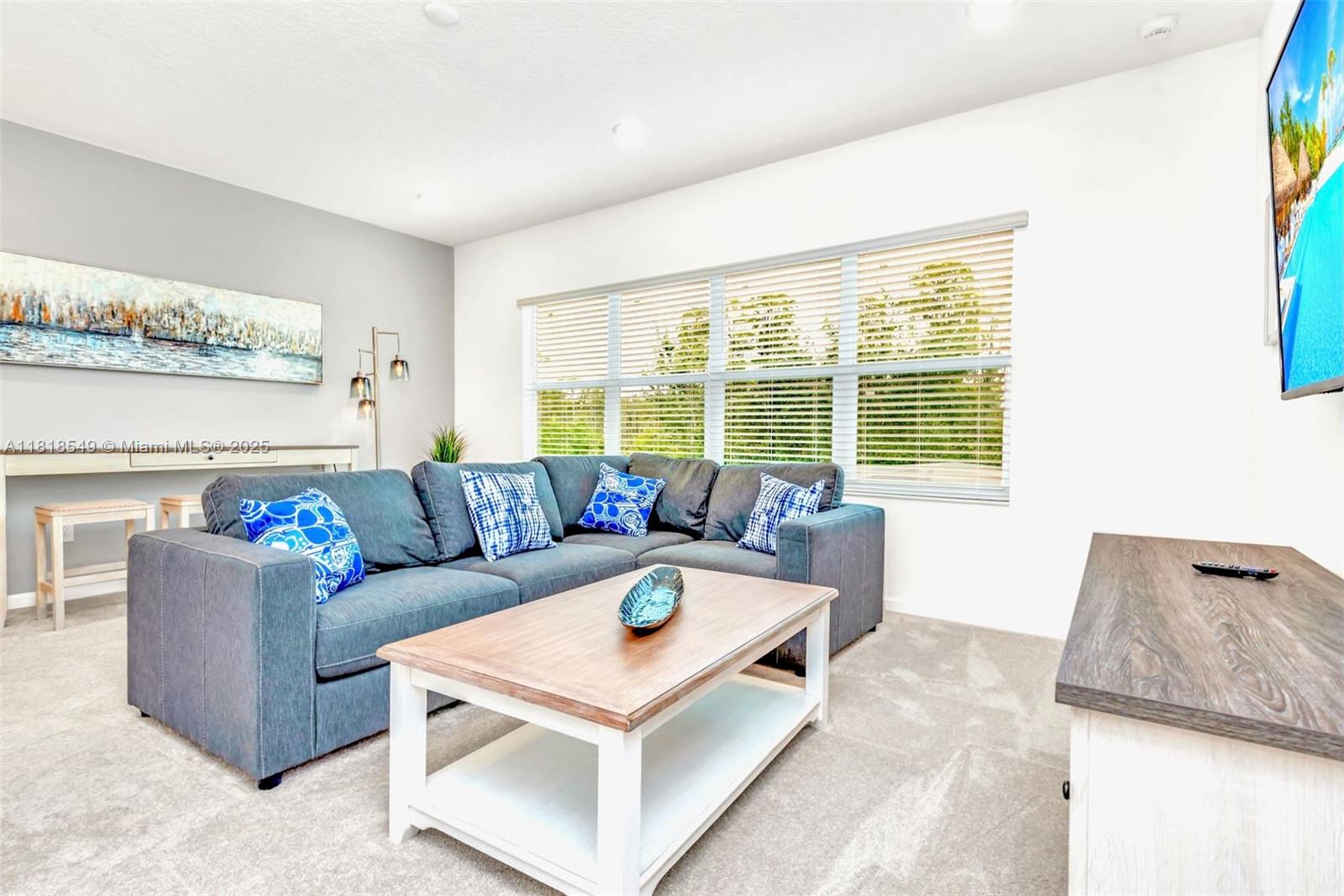 VERANDA PALMS - Residential