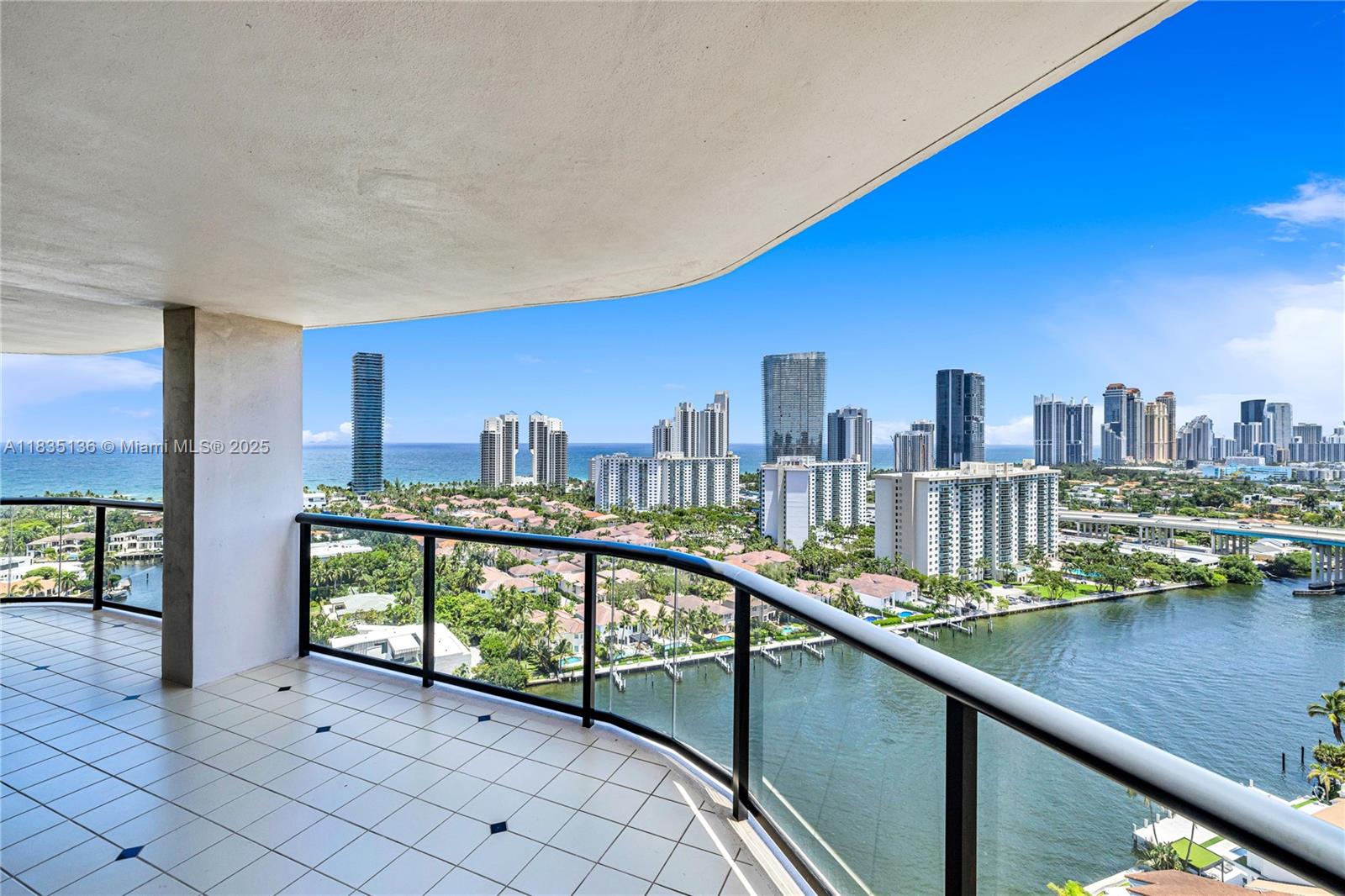 19667 Turnberry Way 23A/B, Aventura, FL, 33180/$1,350,000 1 19667 Turnberry Way 23A/B