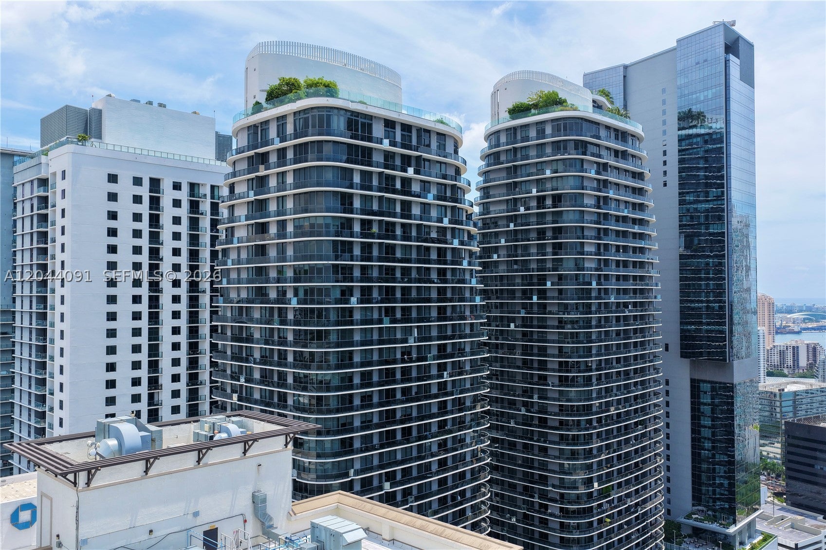 55 SW 9th St 2208