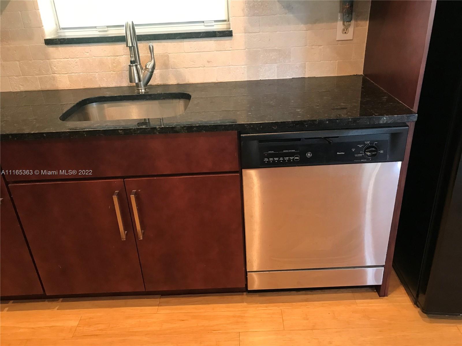 JUPITER IN THE PINES SEC - Residential