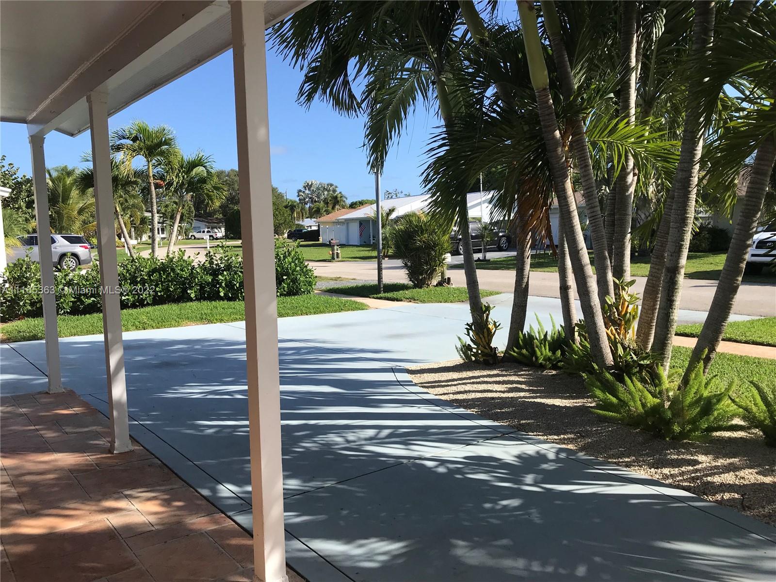 JUPITER IN THE PINES SEC - Residential