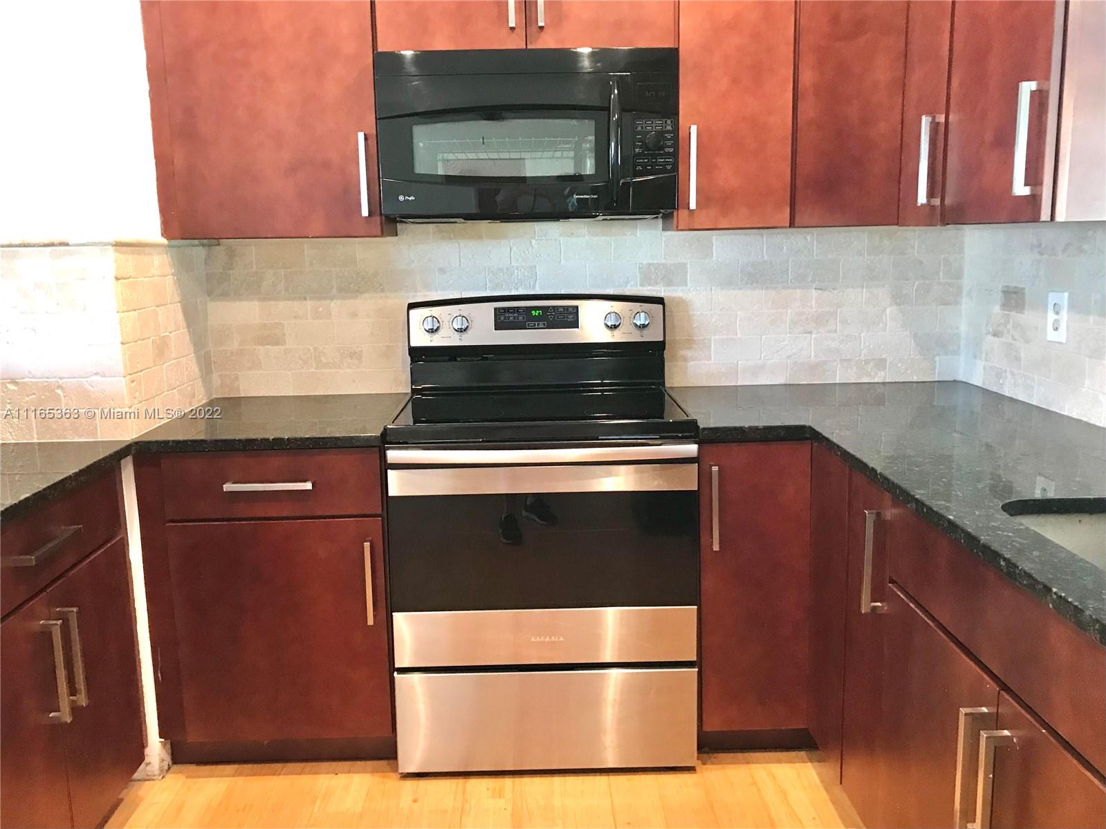 JUPITER IN THE PINES SEC - Residential