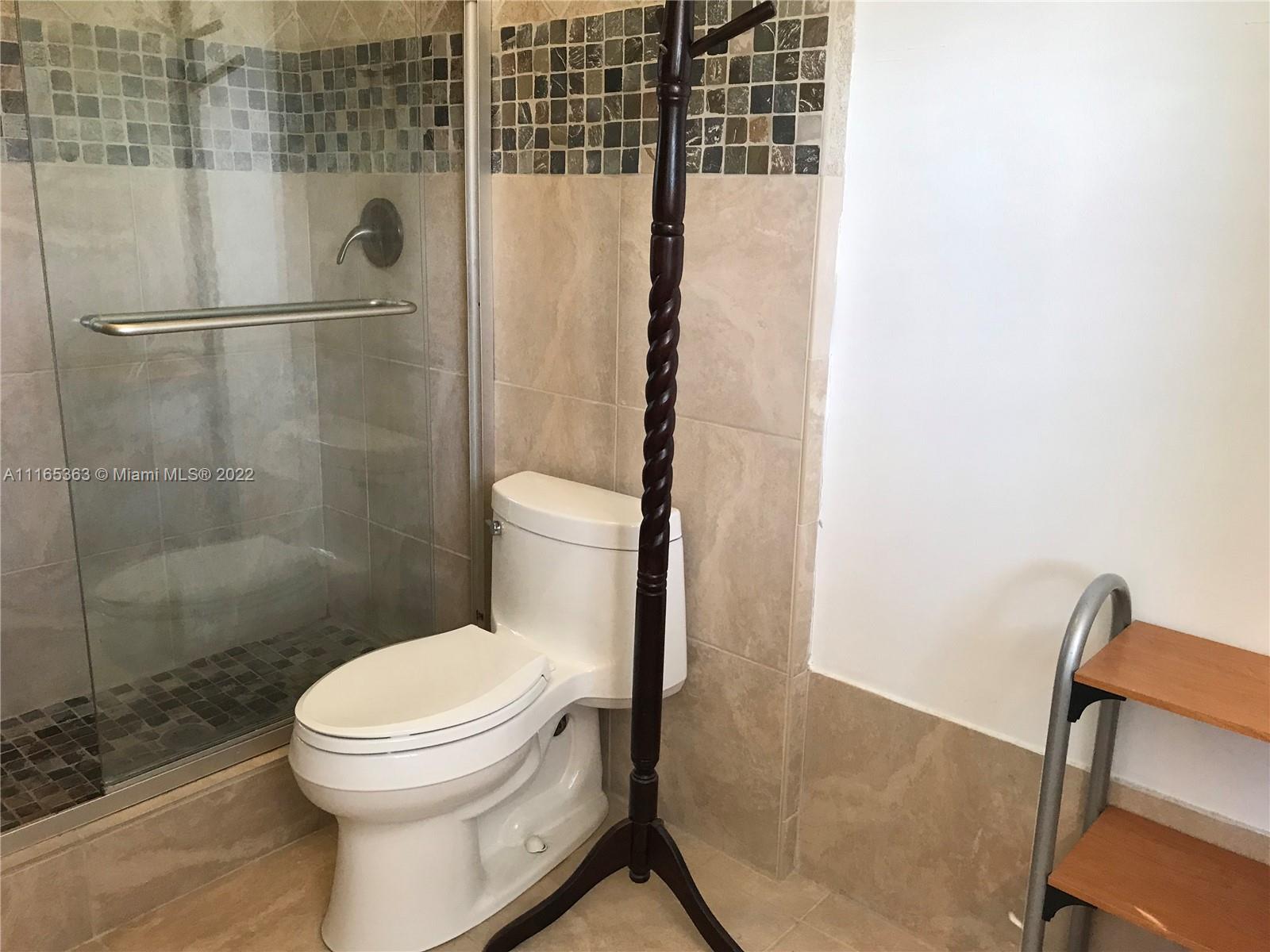 JUPITER IN THE PINES SEC - Residential