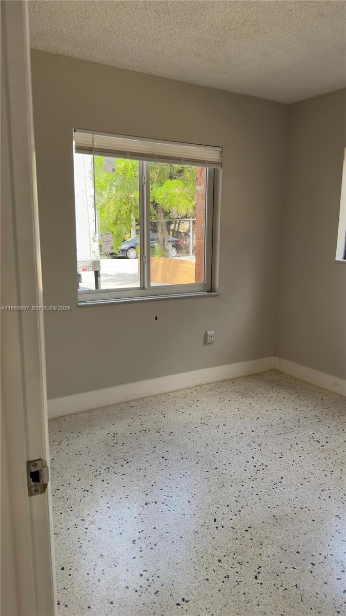 WINDSOR ESTATES CONDO NO - Residential Lease