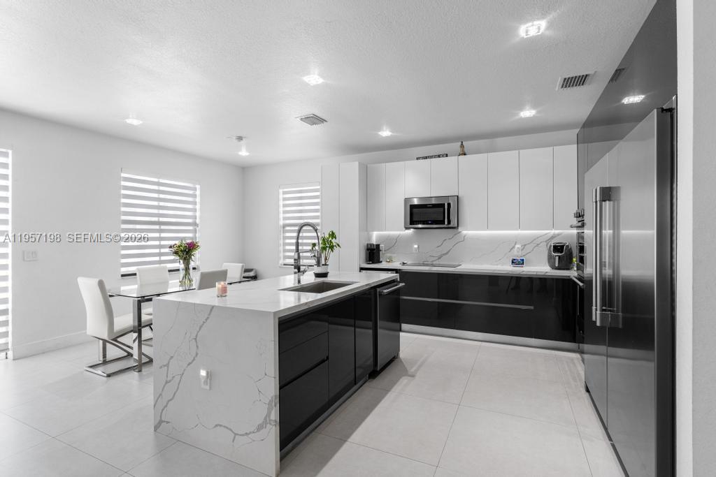 ISLES AT GRAND BAY - Residential