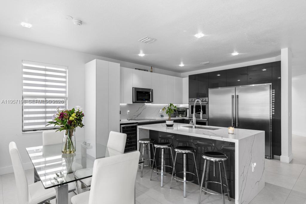 ISLES AT GRAND BAY - Residential