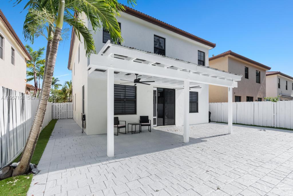 ISLES AT GRAND BAY - Residential