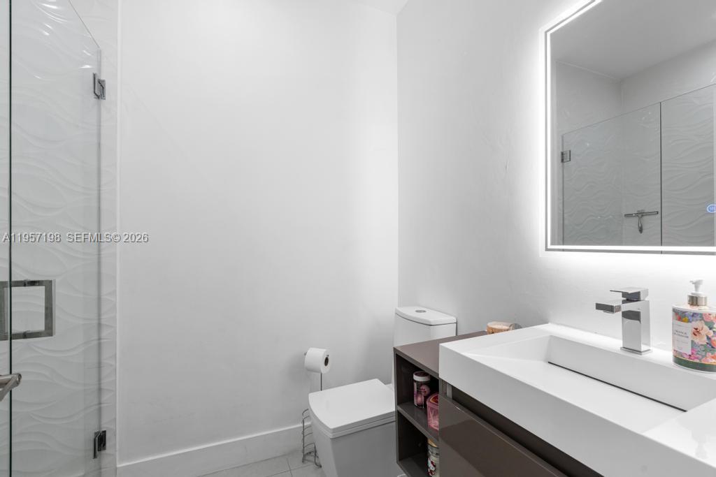 ISLES AT GRAND BAY - Residential