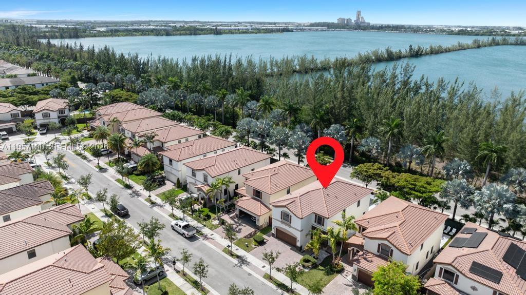 ISLES AT GRAND BAY - Residential