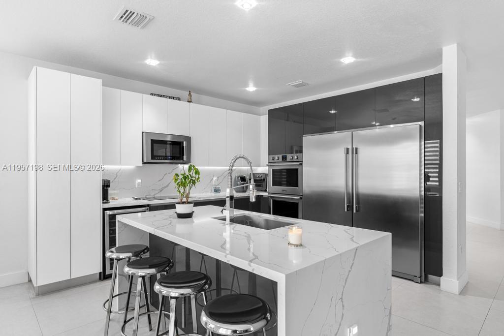 ISLES AT GRAND BAY - Residential