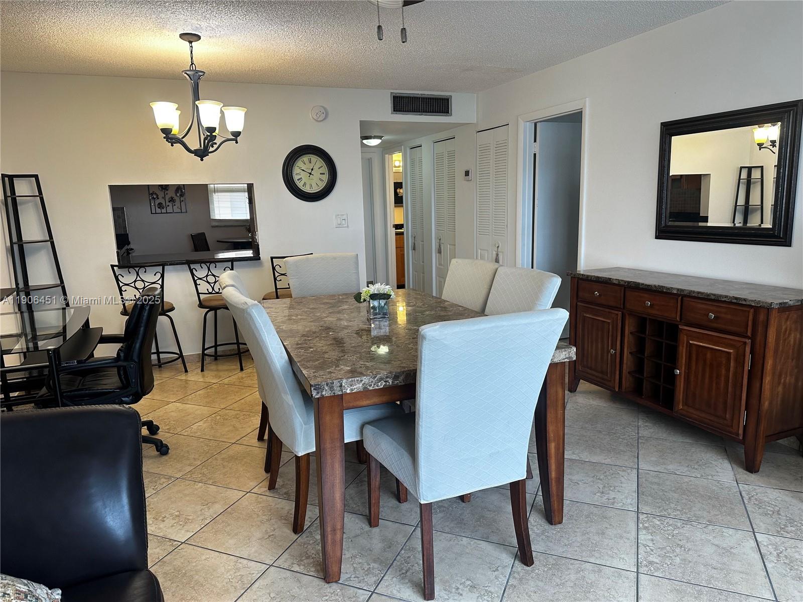 FOURTH GULFSTREAM GARDEN - Residential Lease