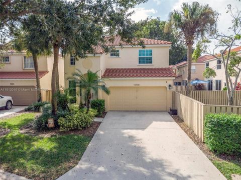 Photo of 10700 NW 12th Ct, Plantation, FL 33322 (MLS # A11913016)