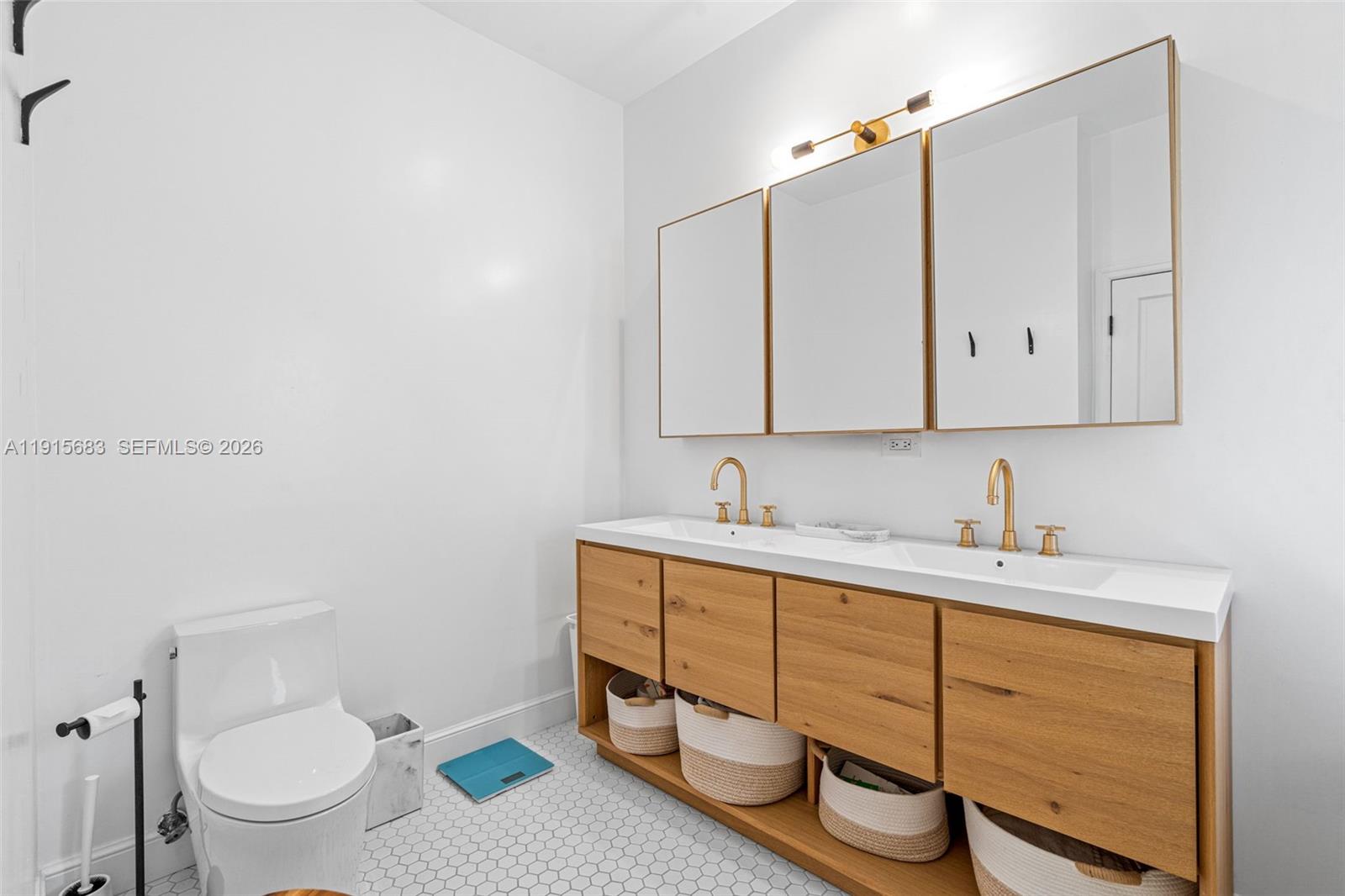 BELAIR WPB - Residential