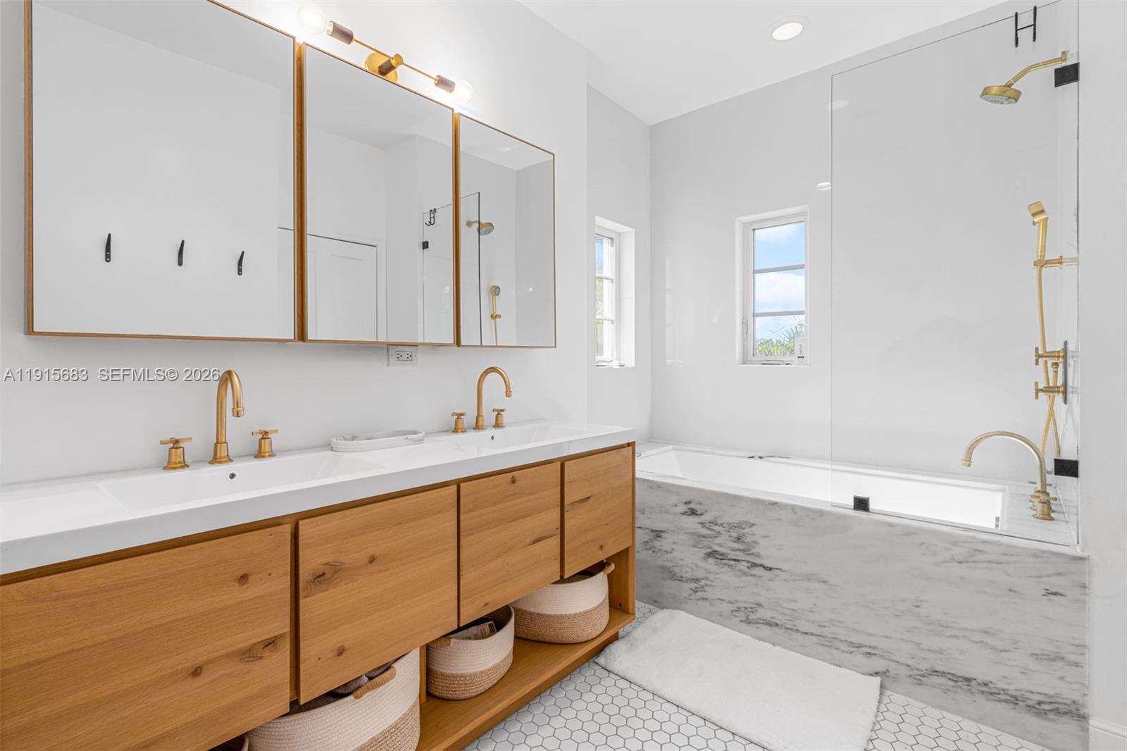 BELAIR WPB - Residential