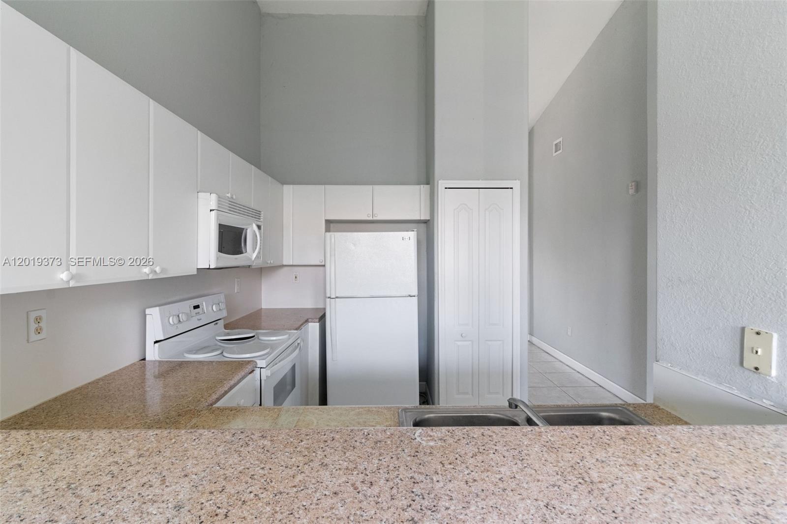 1568 SE 26th St 203