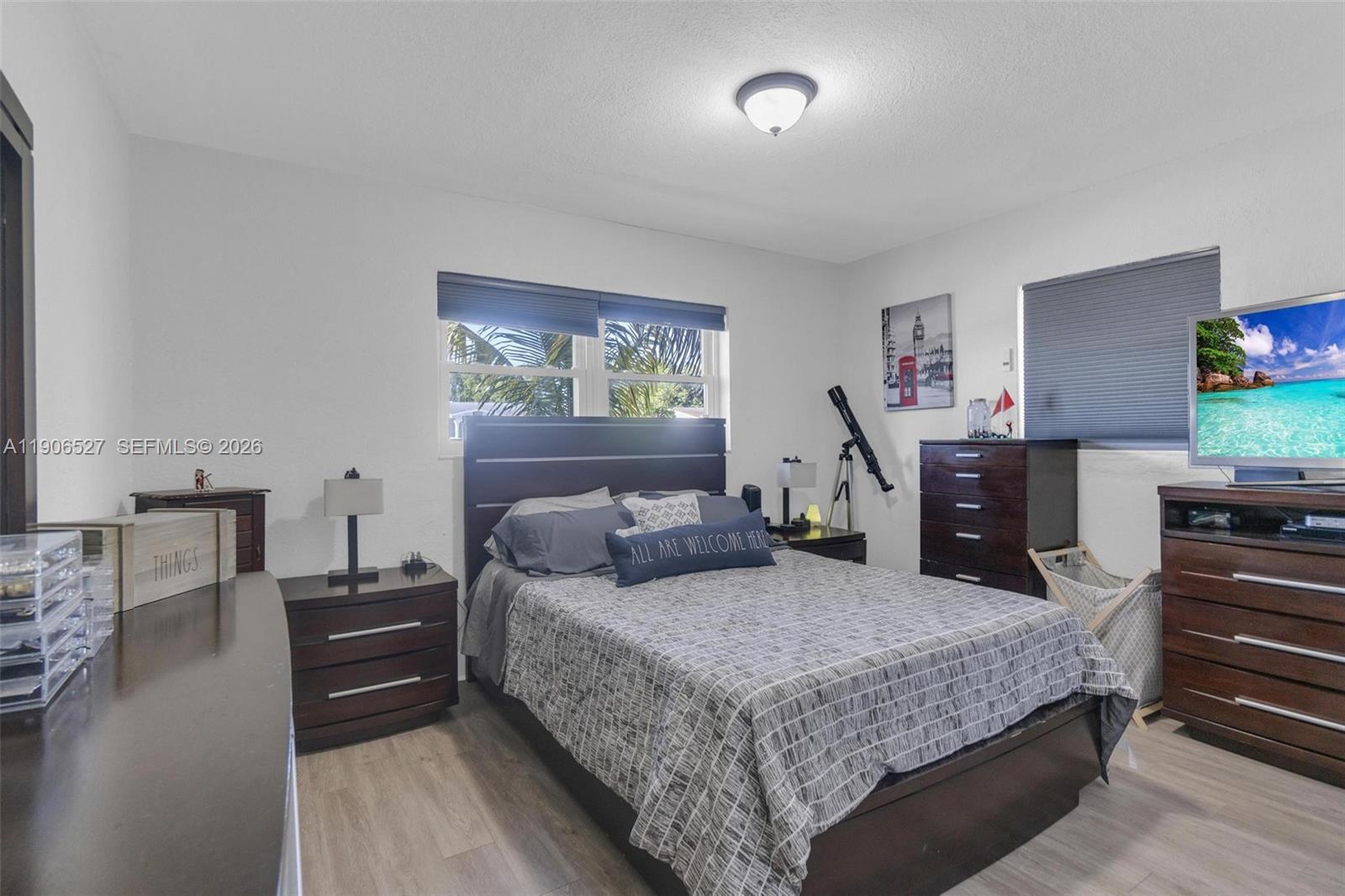 BONNIE BRIAR ESTATES - Residential