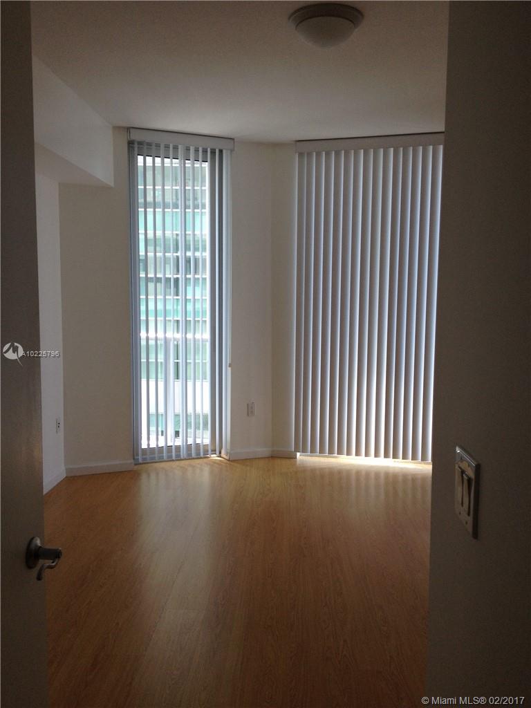 Latitude On The River Con - Residential Lease