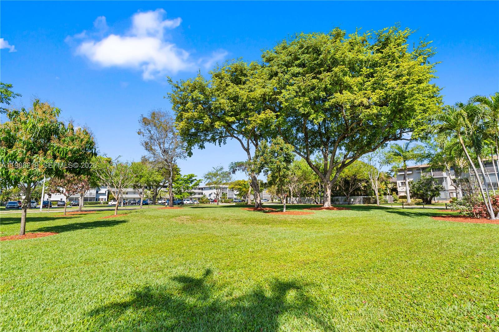 HILLCREST COUNTRY CLUB - Residential