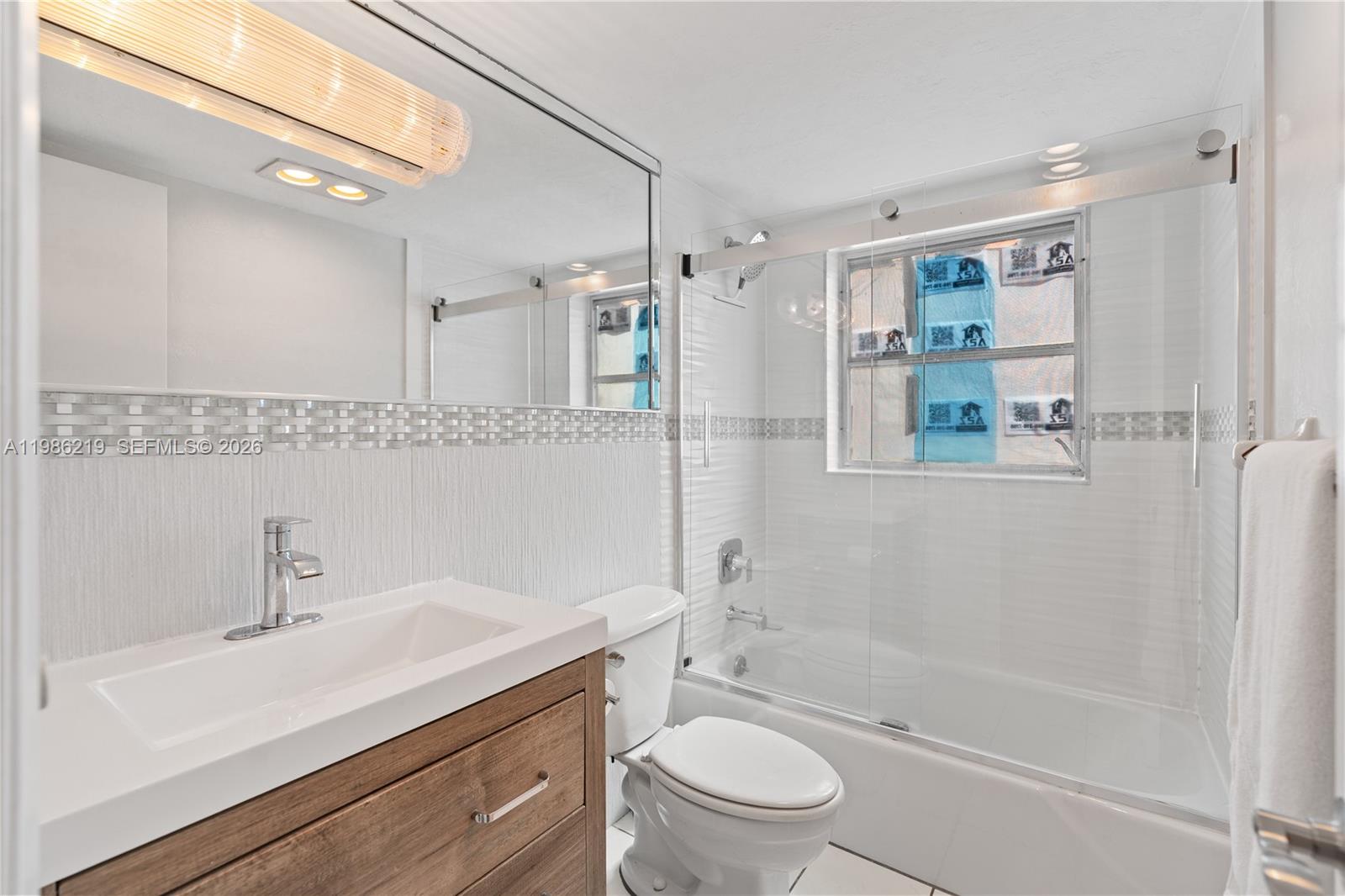 HILLCREST COUNTRY CLUB - Residential