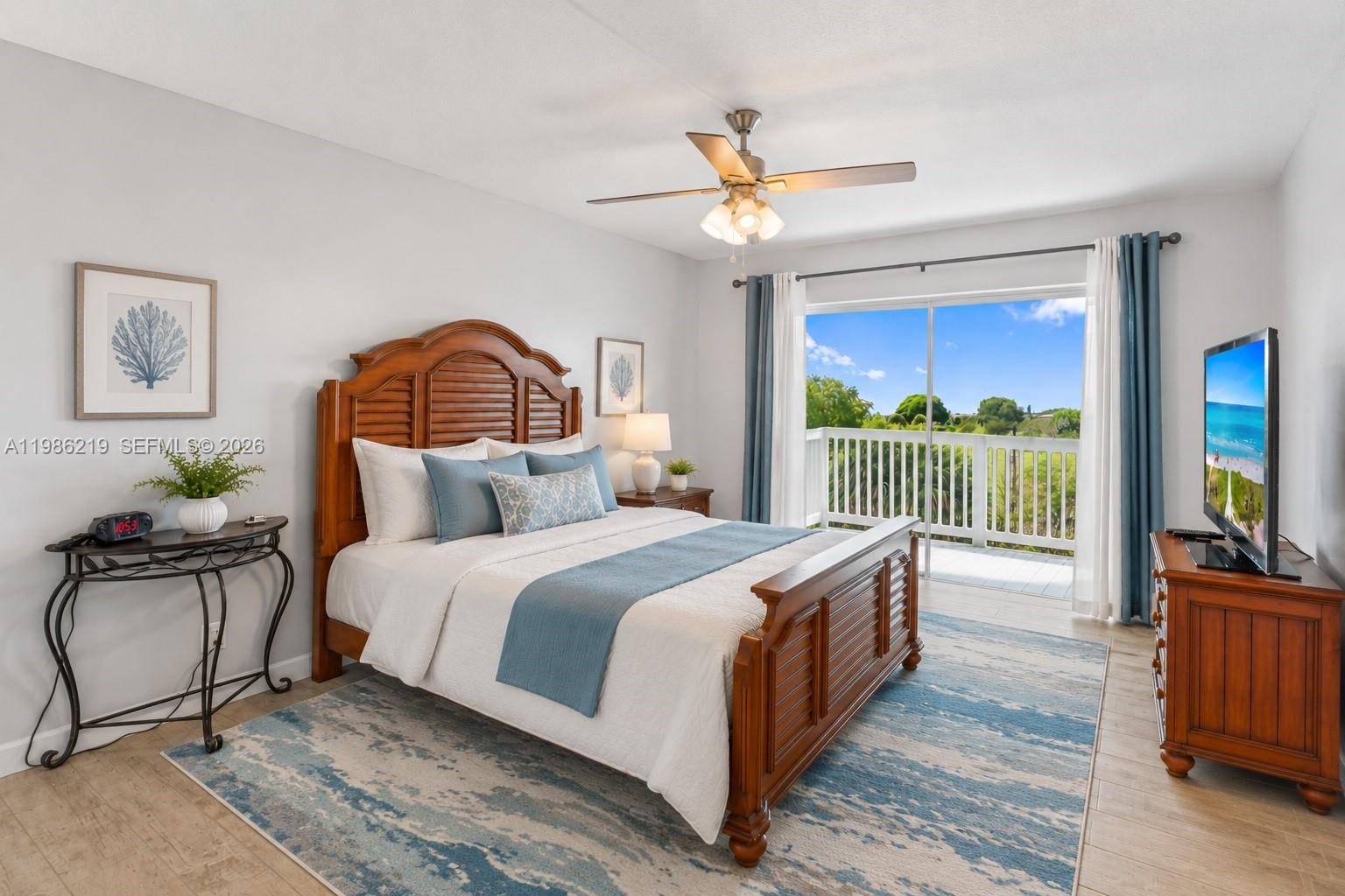 HILLCREST COUNTRY CLUB - Residential
