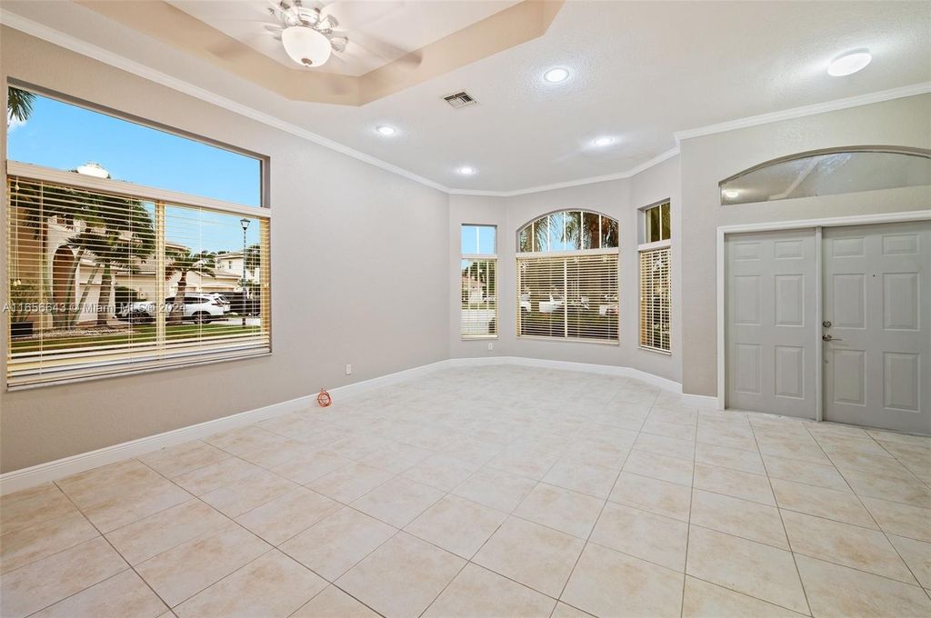 Photo of 6001 SW 195th Ave, Pembroke Pines, FL 33332 (MLS # A11656643)