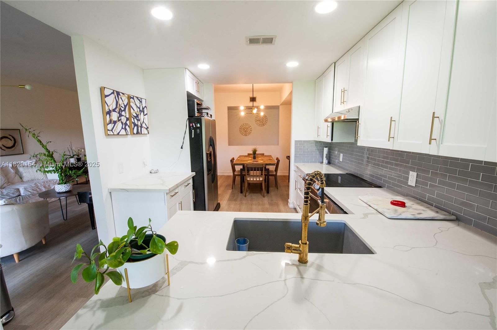 16301 Malibu Dr 79