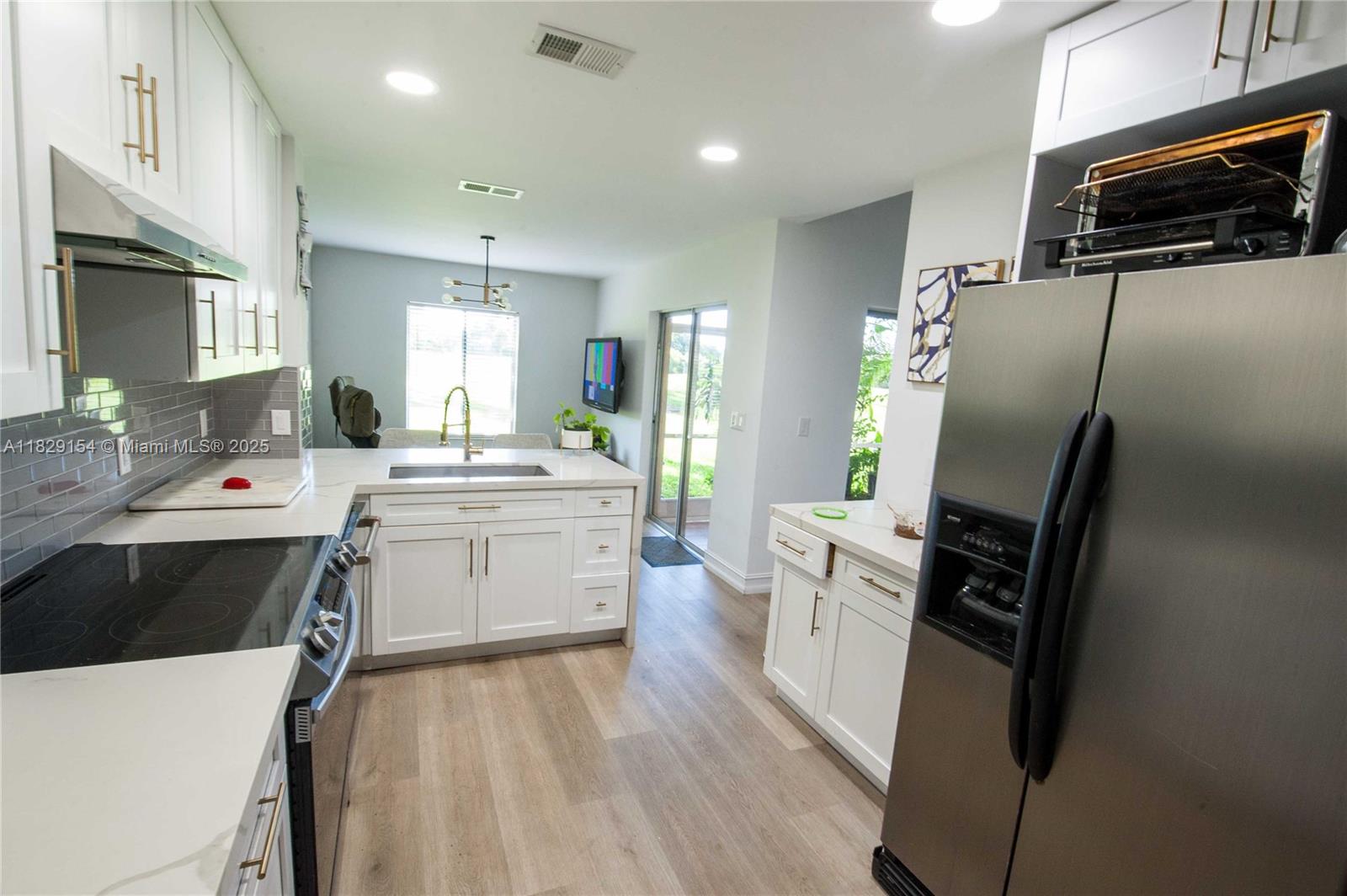 16301 Malibu Dr 79