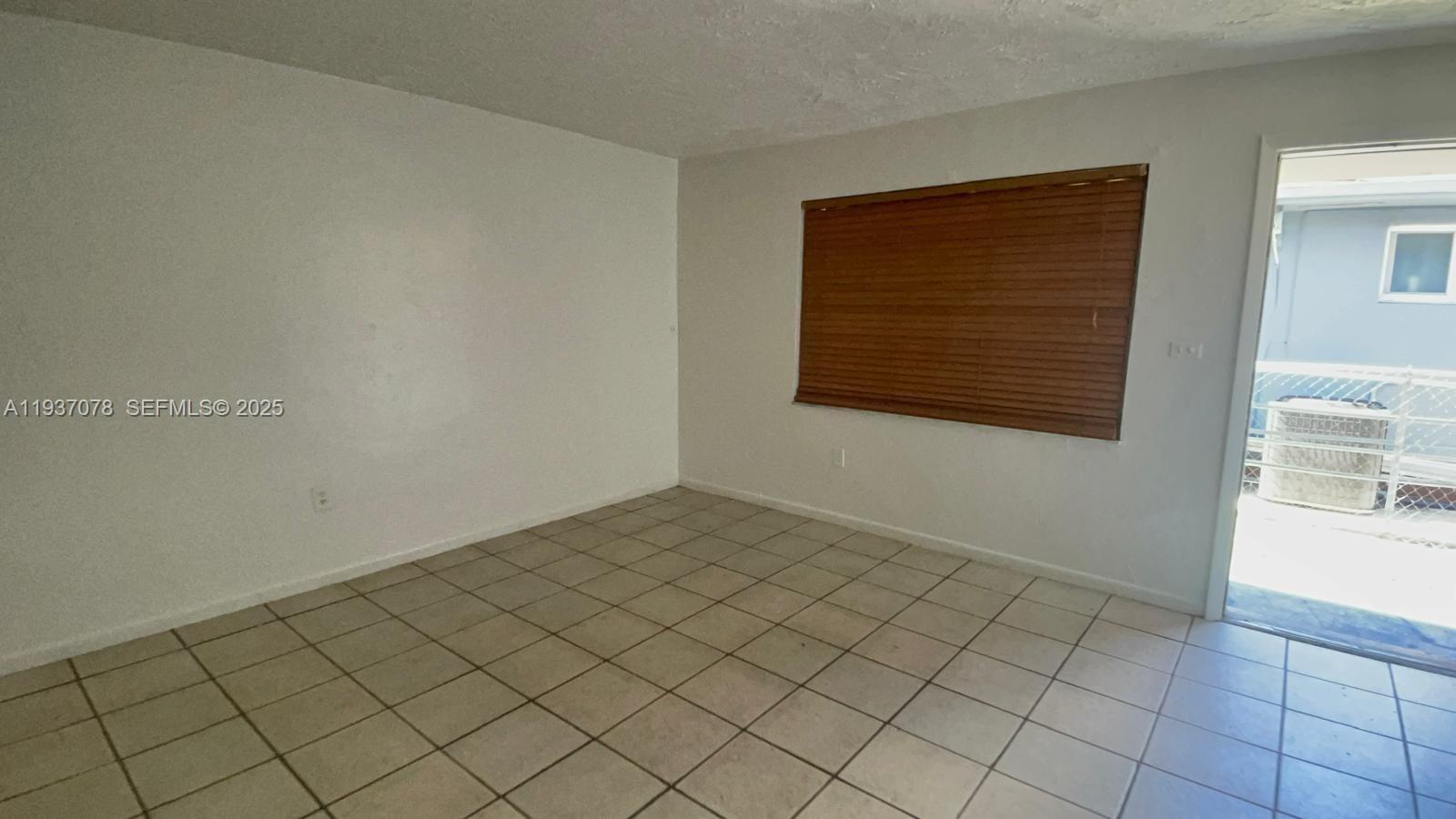 LITTLE RIVER HIGHLANDS - Residential Income