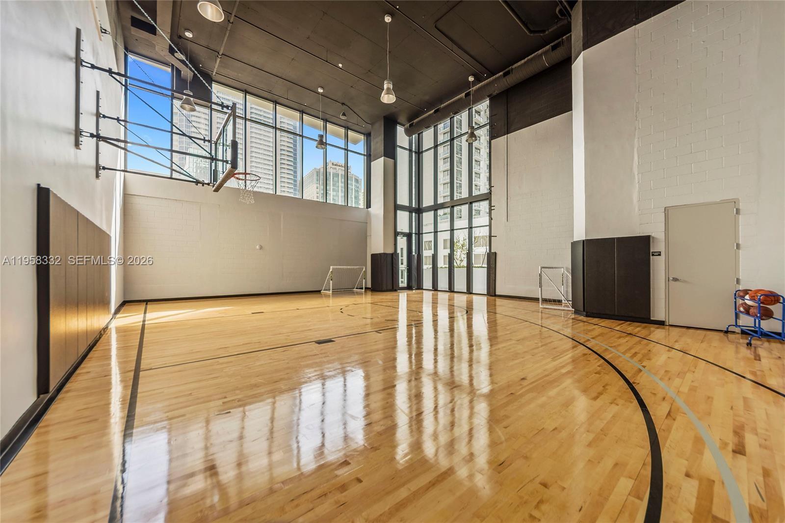 1010 BRICKELL CONDO - Residential Lease