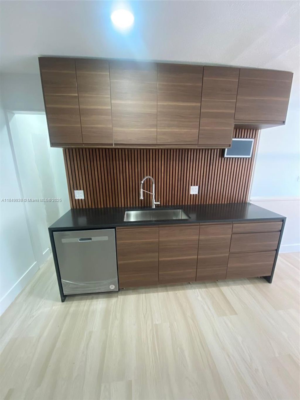 Photo of 241 Wimbledon Lake Dr #241, Plantation, FL 33324 (MLS # A11849938)