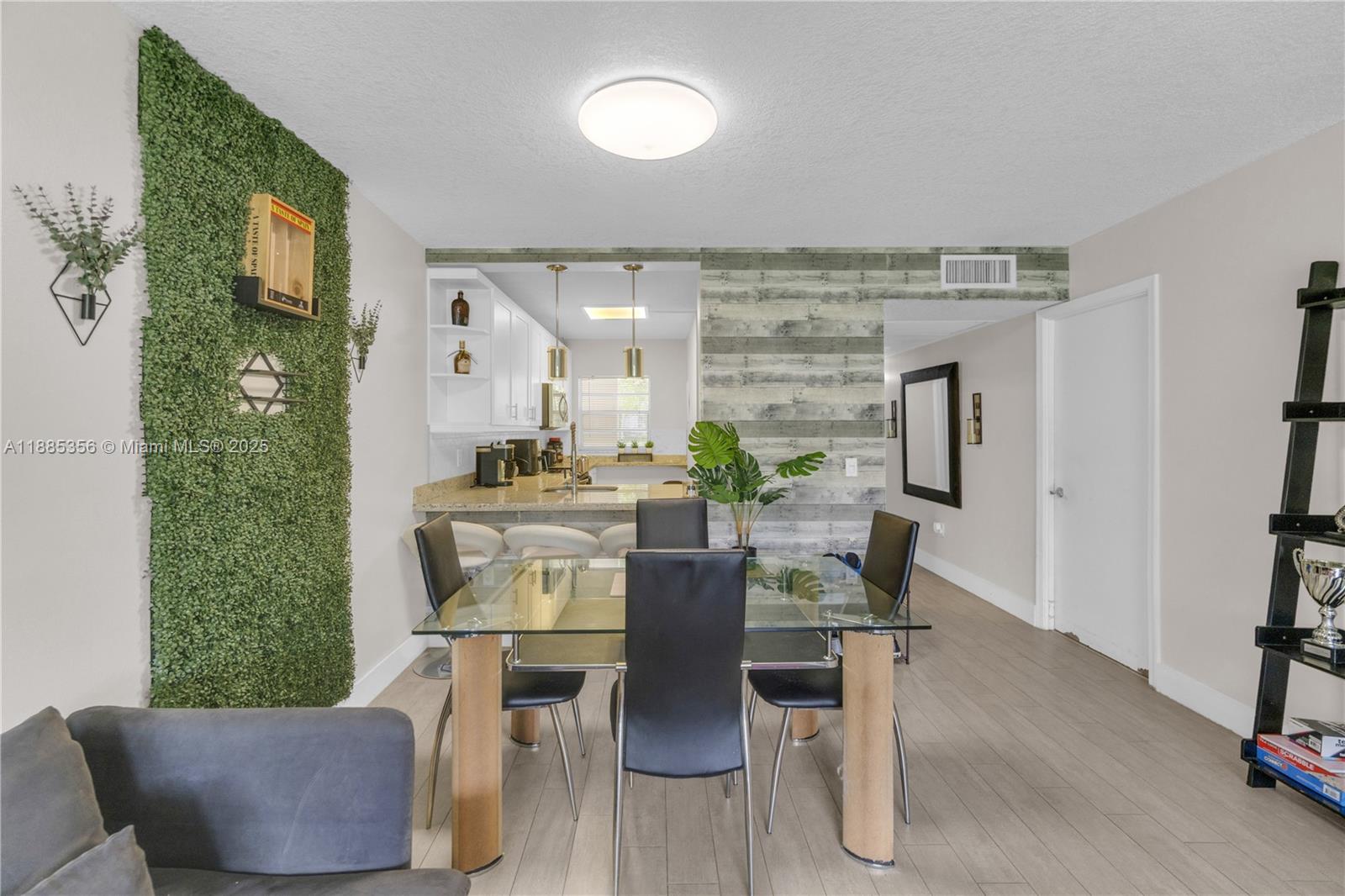 POINCIANA 1 OF PINE ISLAN - Residential Lease
