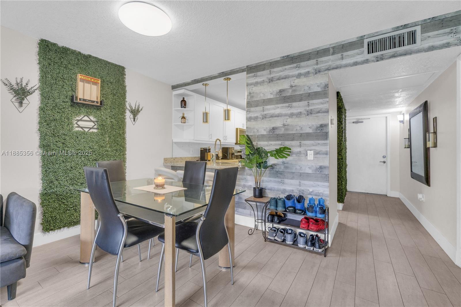 POINCIANA 1 OF PINE ISLAN - Residential Lease