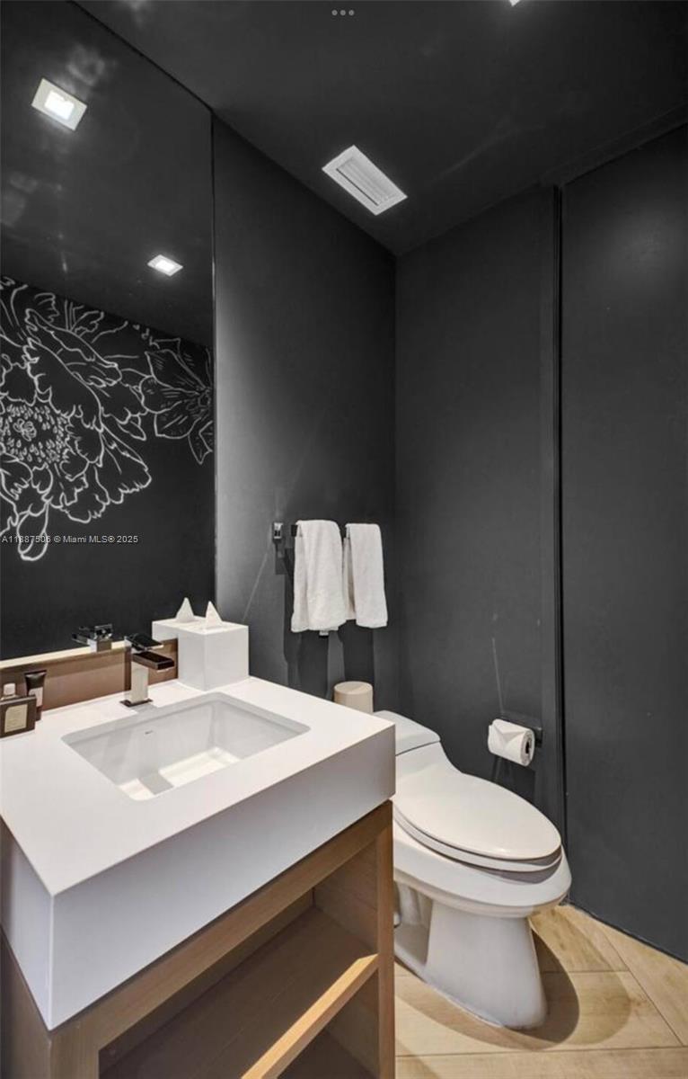 The W Miami Beach - Residential Lease
