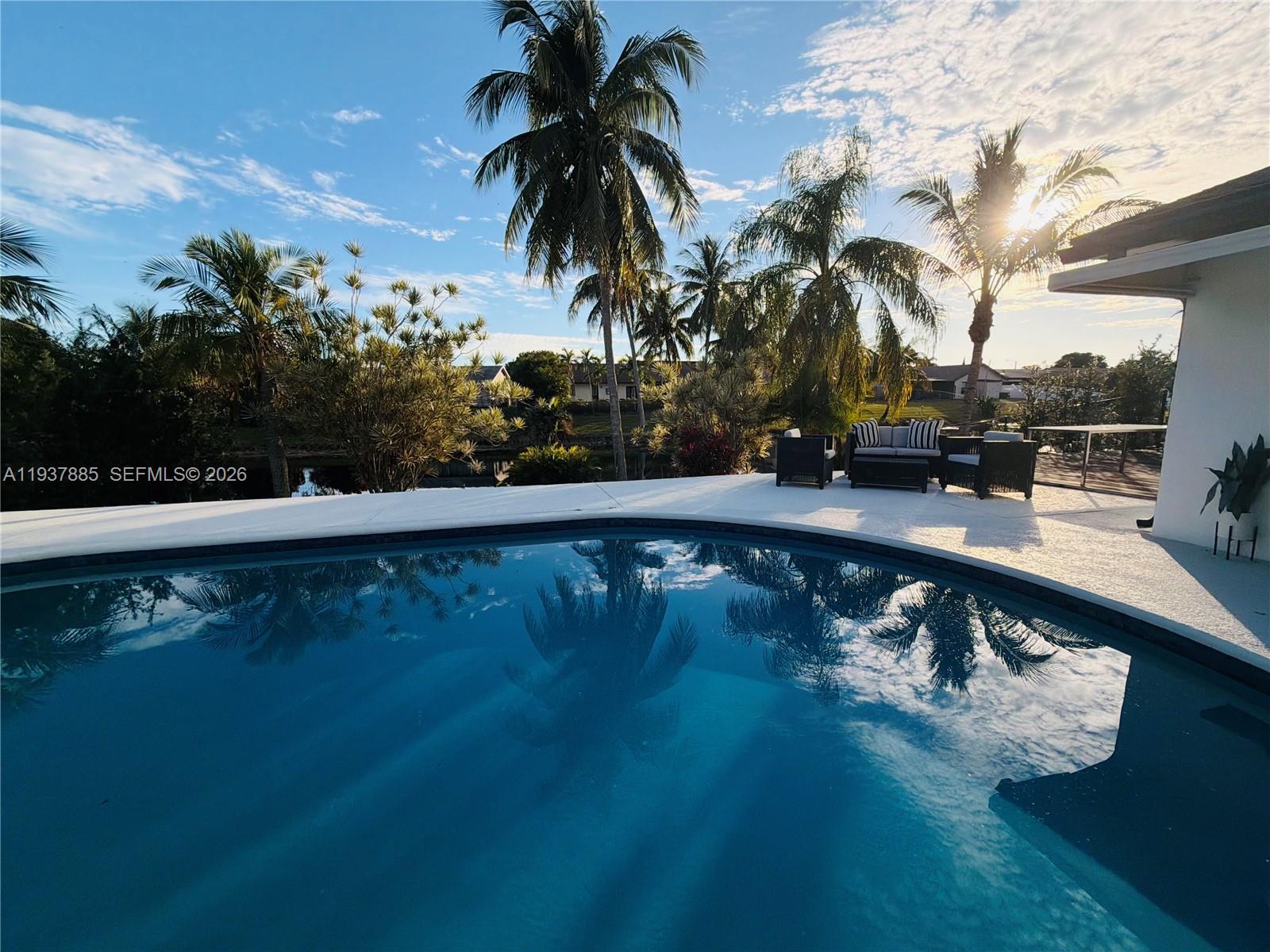 CRYSTAL HEIGHTS - Residential