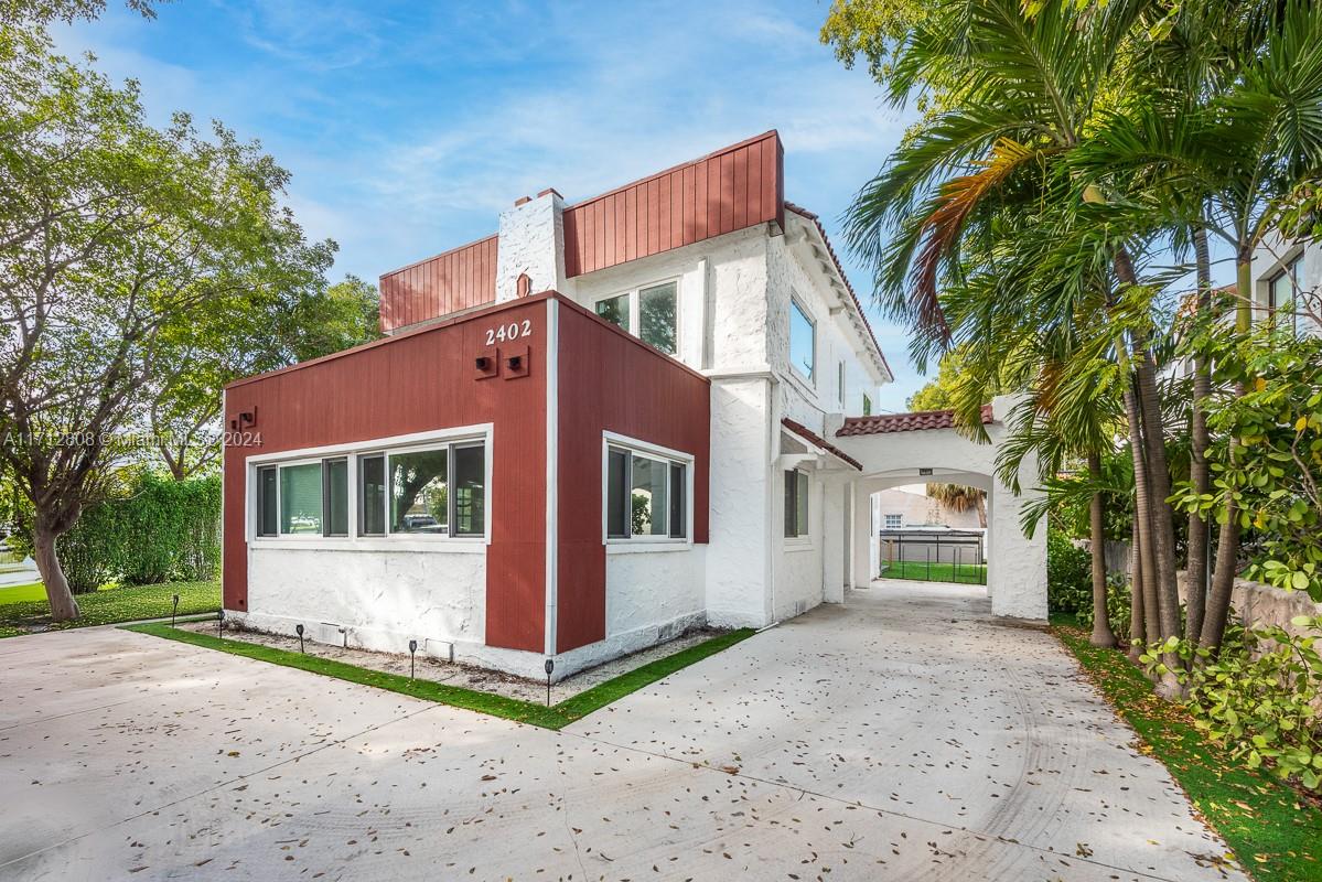 2402 Alton Rd, Miami Beach, Miami-Dade County, Florida - 5 Bedrooms  
4 Bathrooms - 