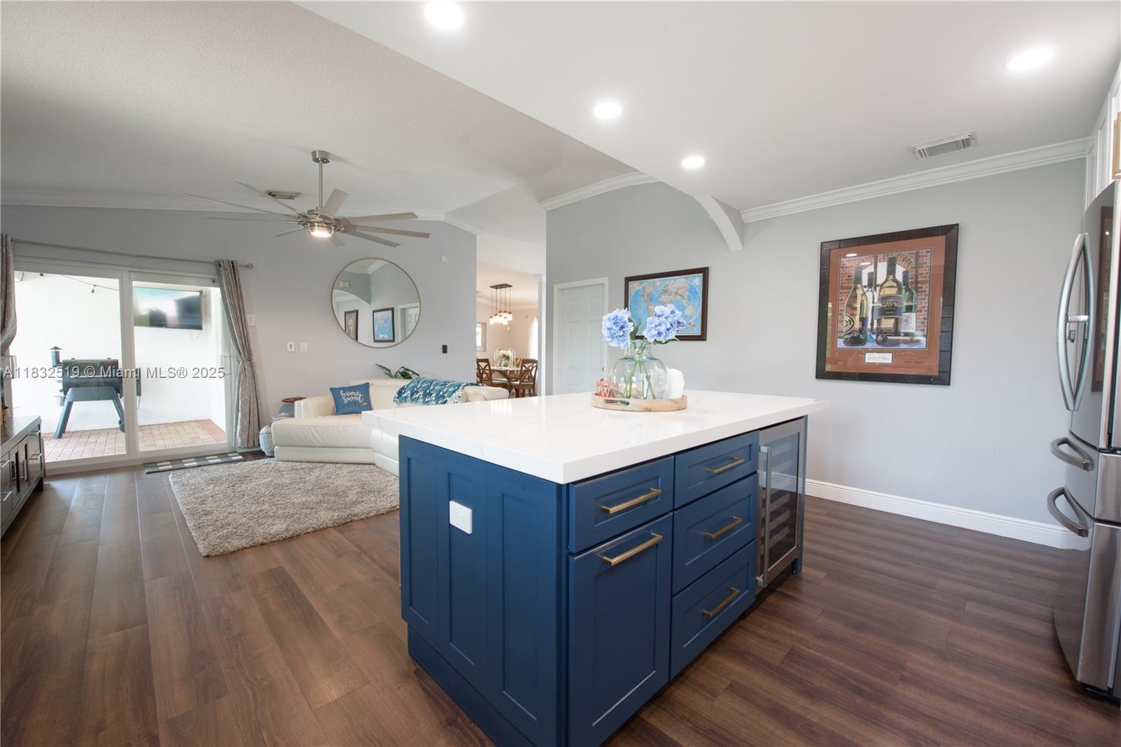 AVOCADO JUNCTION - Residential