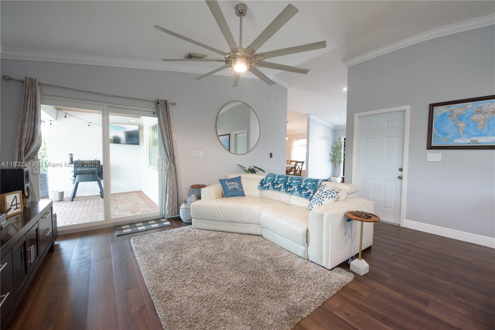 AVOCADO JUNCTION - Residential