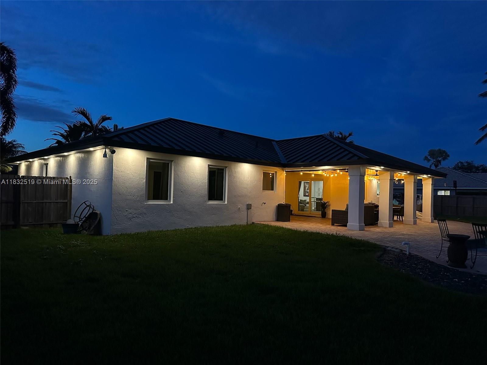 AVOCADO JUNCTION - Residential