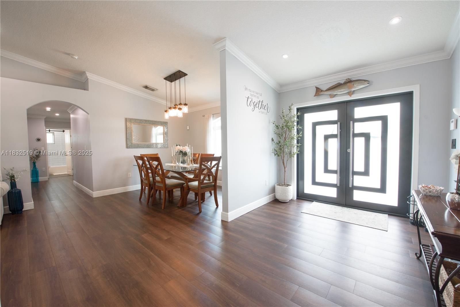 AVOCADO JUNCTION - Residential