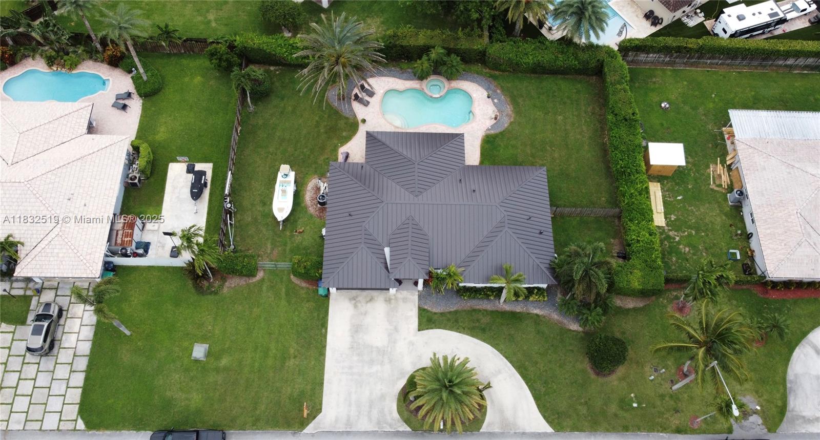 AVOCADO JUNCTION - Residential