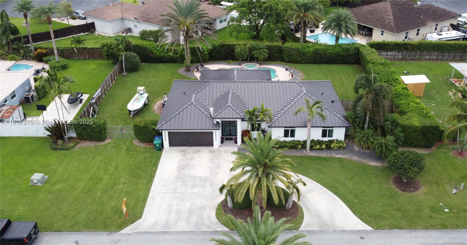 AVOCADO JUNCTION - Residential