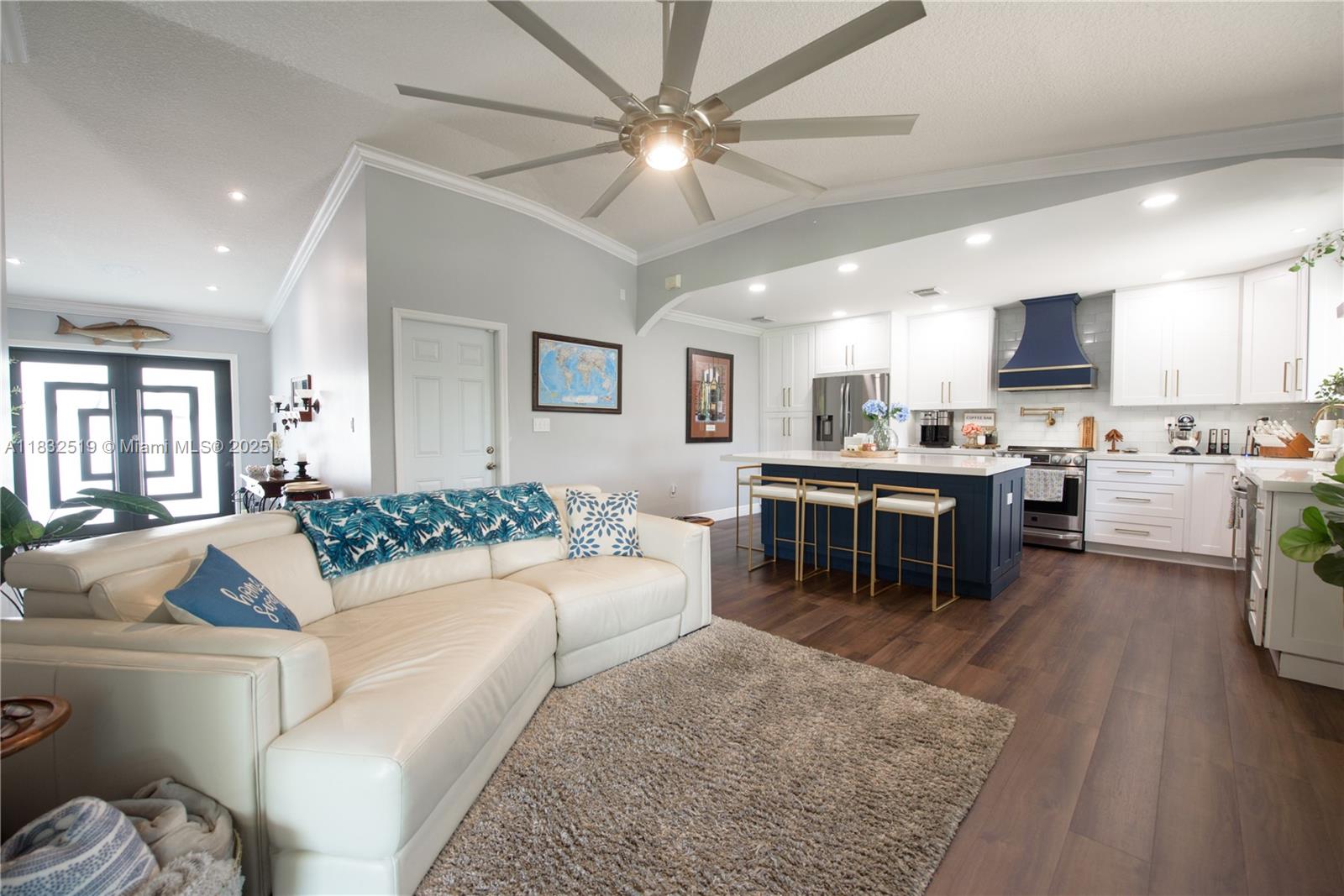 AVOCADO JUNCTION - Residential