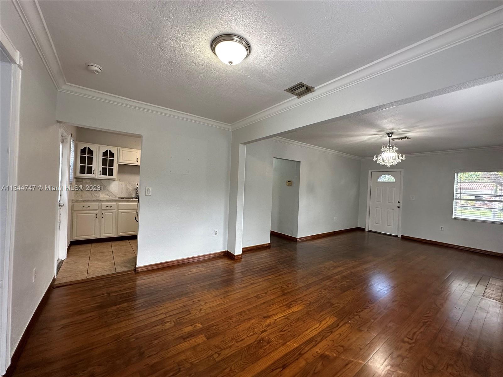 Miami Shores, Florida 33168, United States, 3 Bedrooms Bedrooms, ,1 BathroomBathrooms,Residential,Active,73646