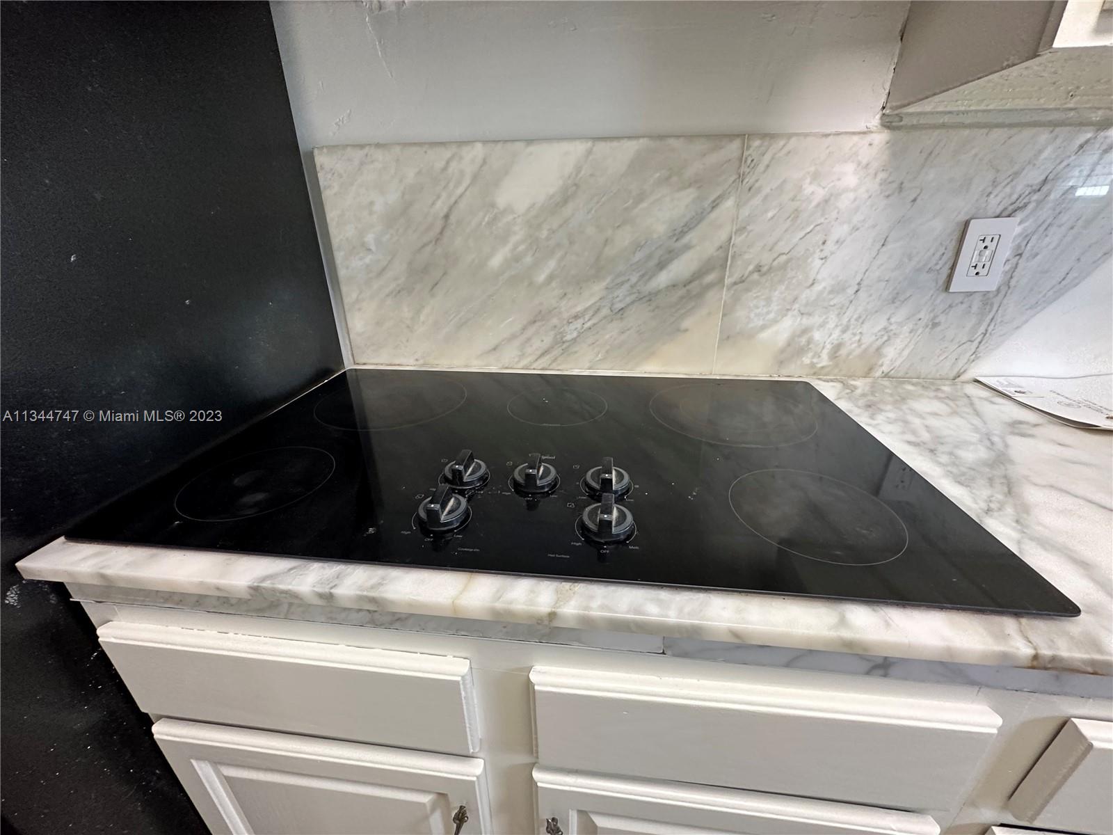 Miami Shores, Florida 33168, United States, 3 Bedrooms Bedrooms, ,1 BathroomBathrooms,Residential,Active,73646