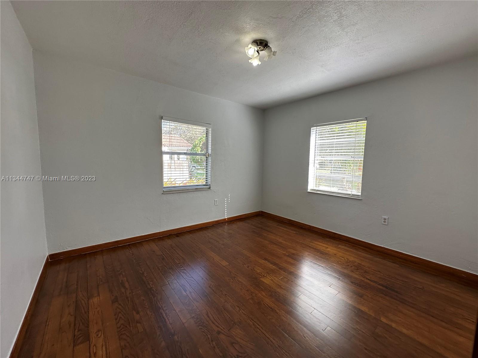 Miami Shores, Florida 33168, United States, 3 Bedrooms Bedrooms, ,1 BathroomBathrooms,Residential,Active,73646