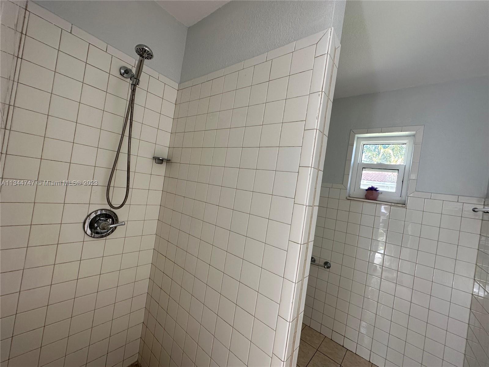 Miami Shores, Florida 33168, United States, 3 Bedrooms Bedrooms, ,1 BathroomBathrooms,Residential,Active,73646