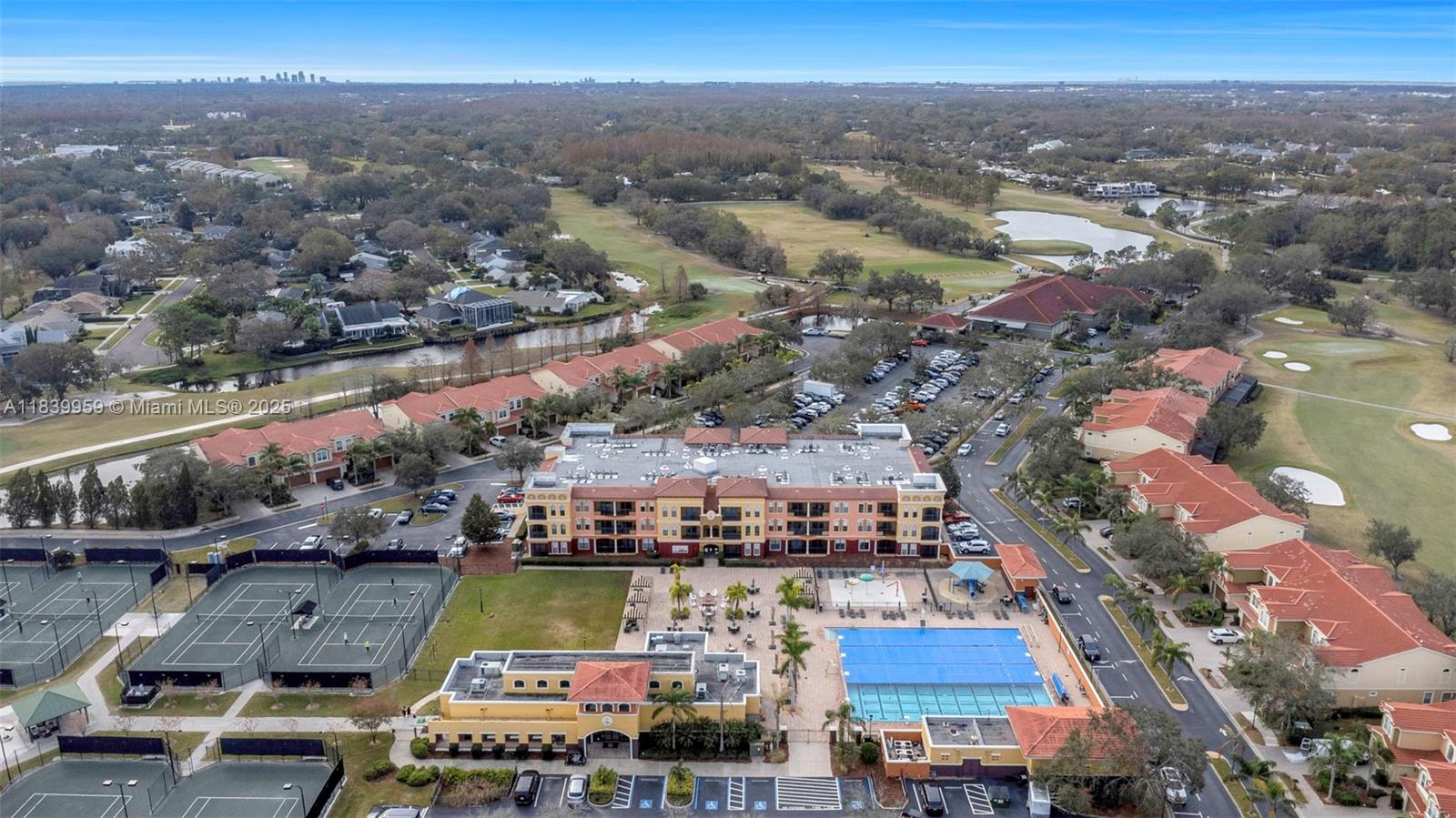 13941 Clubhouse Dr 204