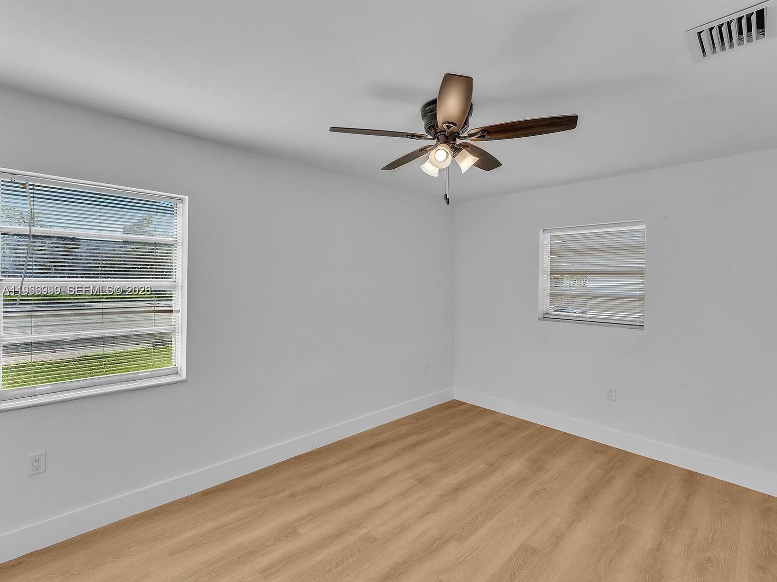 LAUDERDALE MANORS ADD-REV - Residential