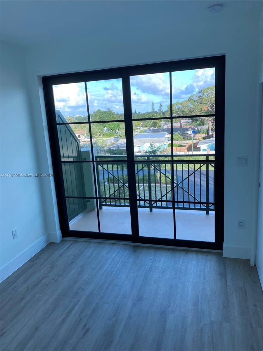 MAIN STREET LOFTS CONDO - Residential